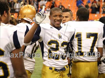 Thumbnail 1 in Sweet Home vs. Burnt Hills-Ballston Lake (NYSPHSAA Class A Final) photogallery.