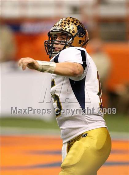 Thumbnail 1 in Sweet Home vs. Burnt Hills-Ballston Lake (NYSPHSAA Class A Final) photogallery.