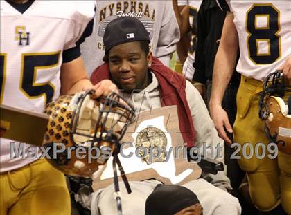 Thumbnail 2 in Sweet Home vs. Burnt Hills-Ballston Lake (NYSPHSAA Class A Final) photogallery.