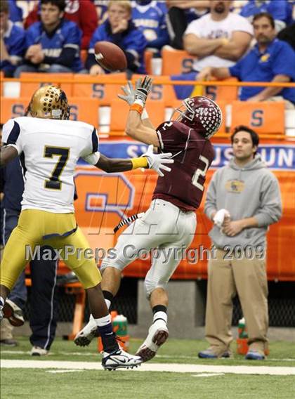 Thumbnail 3 in Sweet Home vs. Burnt Hills-Ballston Lake (NYSPHSAA Class A Final) photogallery.