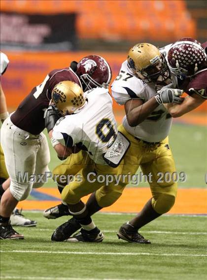 Thumbnail 2 in Sweet Home vs. Burnt Hills-Ballston Lake (NYSPHSAA Class A Final) photogallery.
