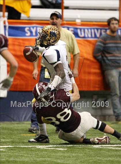 Thumbnail 1 in Sweet Home vs. Burnt Hills-Ballston Lake (NYSPHSAA Class A Final) photogallery.