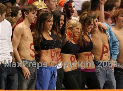 Thumbnail 1 in Sweet Home vs. Burnt Hills-Ballston Lake (NYSPHSAA Class A Final) photogallery.