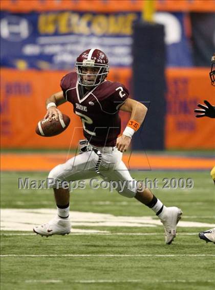 Thumbnail 2 in Sweet Home vs. Burnt Hills-Ballston Lake (NYSPHSAA Class A Final) photogallery.