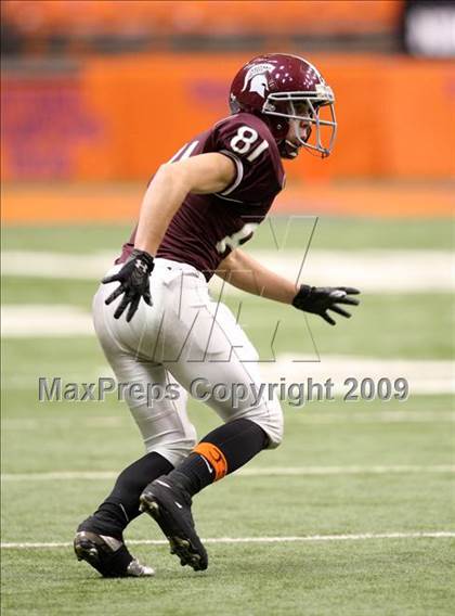 Thumbnail 1 in Sweet Home vs. Burnt Hills-Ballston Lake (NYSPHSAA Class A Final) photogallery.