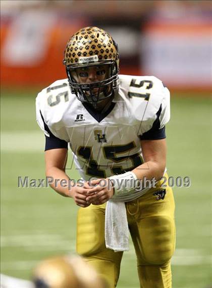 Thumbnail 3 in Sweet Home vs. Burnt Hills-Ballston Lake (NYSPHSAA Class A Final) photogallery.