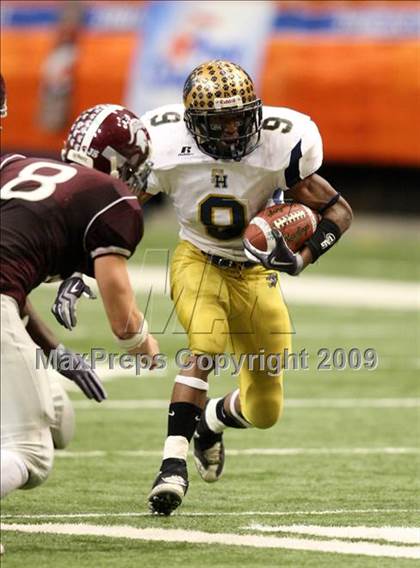 Thumbnail 1 in Sweet Home vs. Burnt Hills-Ballston Lake (NYSPHSAA Class A Final) photogallery.