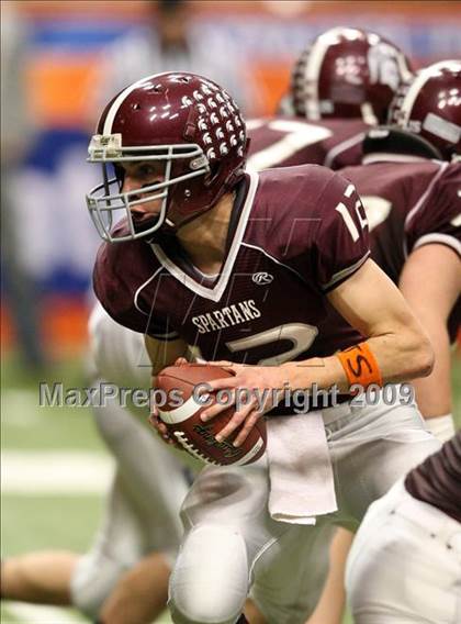 Thumbnail 3 in Sweet Home vs. Burnt Hills-Ballston Lake (NYSPHSAA Class A Final) photogallery.