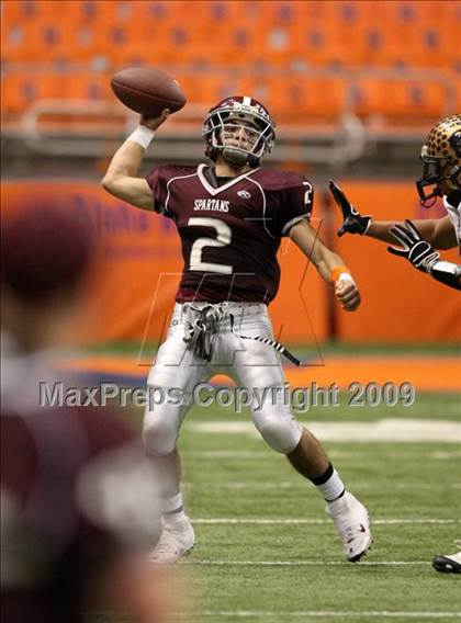 Thumbnail 2 in Sweet Home vs. Burnt Hills-Ballston Lake (NYSPHSAA Class A Final) photogallery.