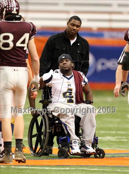 Thumbnail 1 in Sweet Home vs. Burnt Hills-Ballston Lake (NYSPHSAA Class A Final) photogallery.