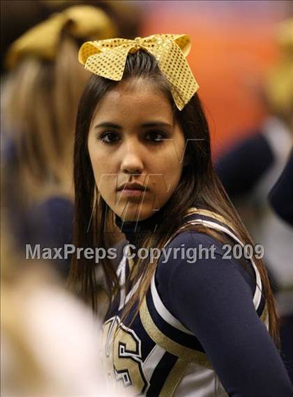 Thumbnail 3 in Sweet Home vs. Burnt Hills-Ballston Lake (NYSPHSAA Class A Final) photogallery.