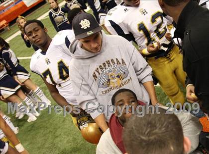 Thumbnail 2 in Sweet Home vs. Burnt Hills-Ballston Lake (NYSPHSAA Class A Final) photogallery.