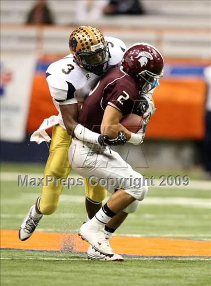 Thumbnail 1 in Sweet Home vs. Burnt Hills-Ballston Lake (NYSPHSAA Class A Final) photogallery.