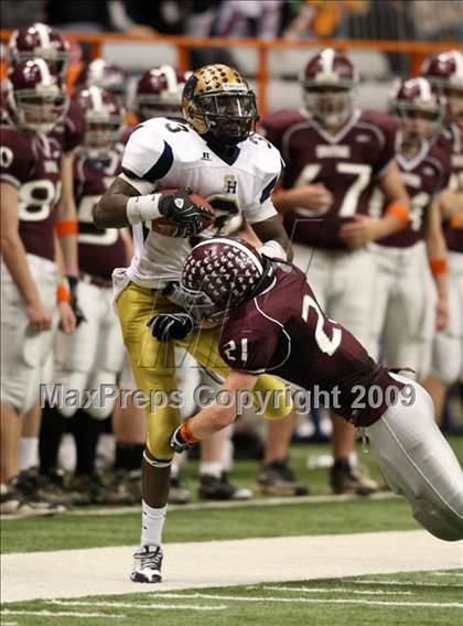 Thumbnail 3 in Sweet Home vs. Burnt Hills-Ballston Lake (NYSPHSAA Class A Final) photogallery.