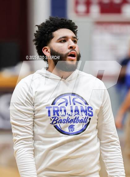 Thumbnail 3 in Bethlehem vs. North Hardin (KHSAA 5th Region Tournament) photogallery.