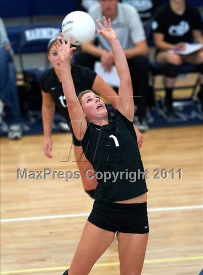 Thumbnail 3 in Los Gatos vs. Archbishop Mitty (CIF CCS Playoffs)  photogallery.