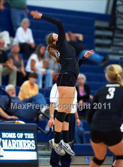 Thumbnail 3 in Los Gatos vs. Archbishop Mitty (CIF CCS Playoffs)  photogallery.