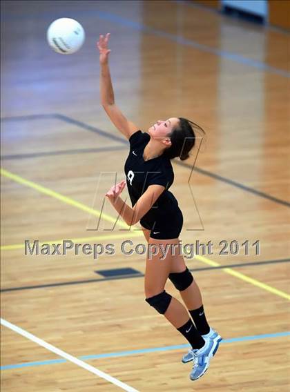 Thumbnail 1 in Los Gatos vs. Archbishop Mitty (CIF CCS Playoffs)  photogallery.
