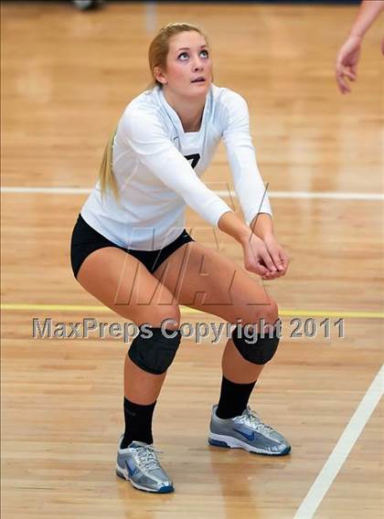 Thumbnail 1 in Los Gatos vs. Archbishop Mitty (CIF CCS Playoffs)  photogallery.