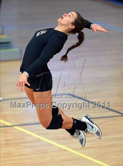 Thumbnail 3 in Los Gatos vs. Archbishop Mitty (CIF CCS Playoffs)  photogallery.