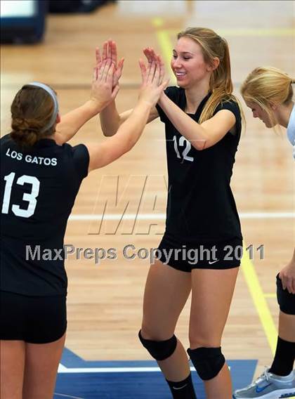 Thumbnail 2 in Los Gatos vs. Archbishop Mitty (CIF CCS Playoffs)  photogallery.