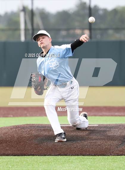 Thumbnail 3 in  Stonebridge vs Washington-Liberty (Hanahan Invitational Tournament) photogallery.