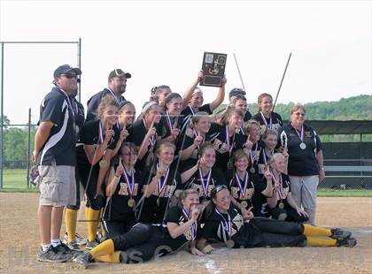 Thumbnail 2 in Keystone vs Elk County Catholic (PIAA District IX A Final) photogallery.