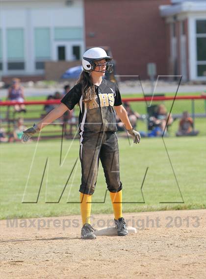 Thumbnail 3 in Keystone vs Elk County Catholic (PIAA District IX A Final) photogallery.