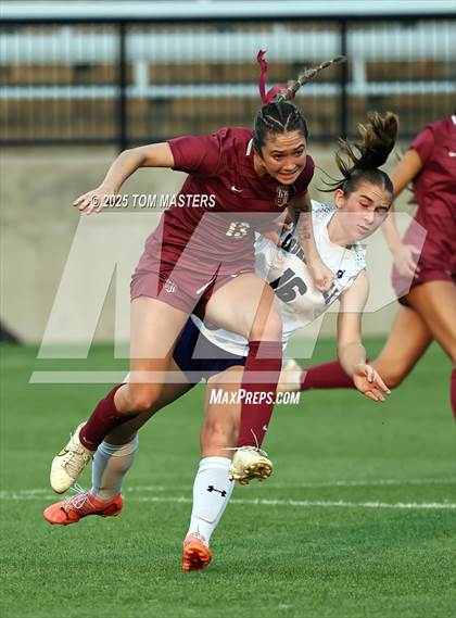 Thumbnail 2 in Ashley vs. Ardrey Kell (NCHSAA 4A Championship) photogallery.