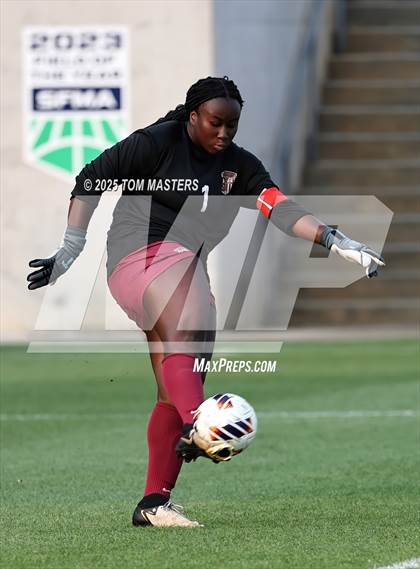 Thumbnail 2 in Ashley vs. Ardrey Kell (NCHSAA 4A Championship) photogallery.