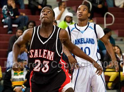 Thumbnail 2 in Salem vs Lakeland (Kings Fork High School) photogallery.