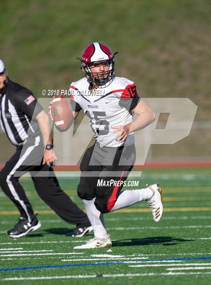 Thumbnail 2 in Yelm @ Bellevue (WIAA 3A Quarterfinal) photogallery.