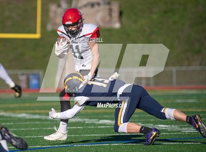 Thumbnail 1 in Yelm @ Bellevue (WIAA 3A Quarterfinal) photogallery.