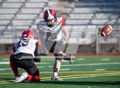 Thumbnail 3 in Yelm @ Bellevue (WIAA 3A Quarterfinal) photogallery.