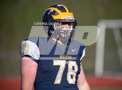 Thumbnail 2 in Yelm @ Bellevue (WIAA 3A Quarterfinal) photogallery.