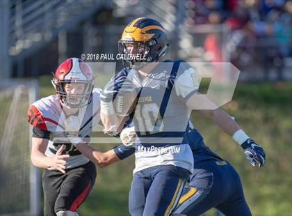 Thumbnail 1 in Yelm @ Bellevue (WIAA 3A Quarterfinal) photogallery.