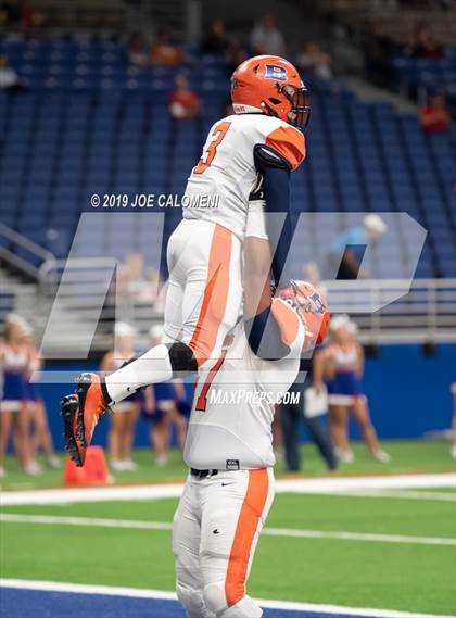 Thumbnail 3 in Brandeis vs Westlake (Class 6A Division I Quarterfinals) photogallery.