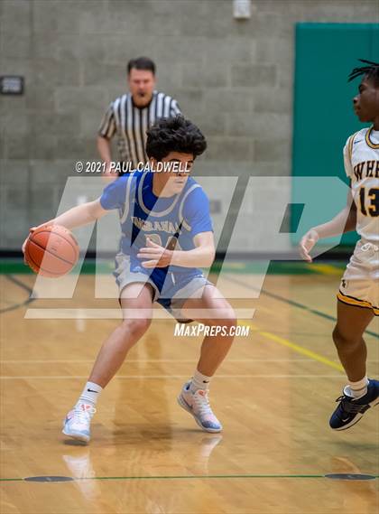 Thumbnail 2 in Winter Haven vs. Ingraham (Hardwood Invite 1st Round) photogallery.