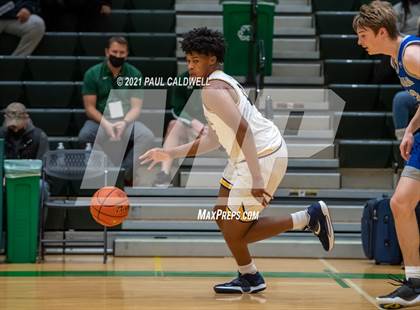 Thumbnail 1 in Winter Haven vs. Ingraham (Hardwood Invite 1st Round) photogallery.