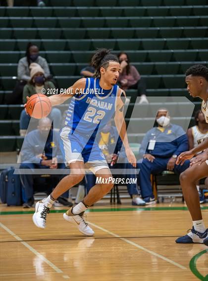 Thumbnail 1 in Winter Haven vs. Ingraham (Hardwood Invite 1st Round) photogallery.