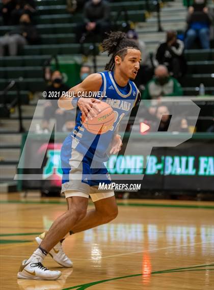 Thumbnail 3 in Winter Haven vs. Ingraham (Hardwood Invite 1st Round) photogallery.