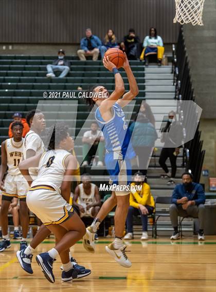 Thumbnail 3 in Winter Haven vs. Ingraham (Hardwood Invite 1st Round) photogallery.