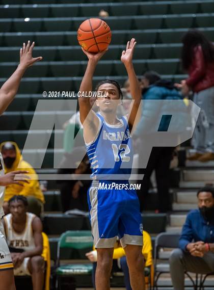 Thumbnail 3 in Winter Haven vs. Ingraham (Hardwood Invite 1st Round) photogallery.