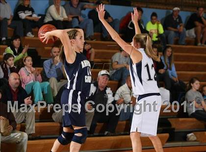 Thumbnail 3 in Farragut vs Anderson County (Kroger Thanksgiving Classic) photogallery.