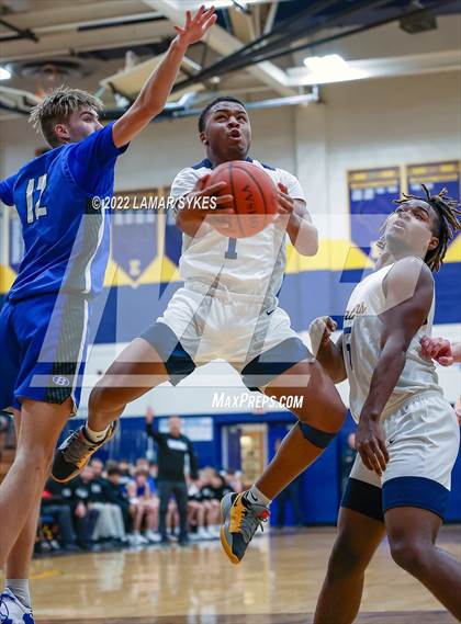 Thumbnail 1 in Euclid vs. Brunswick photogallery.