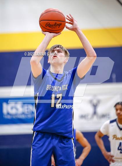 Thumbnail 3 in Euclid vs. Brunswick photogallery.