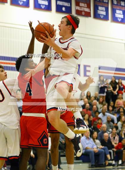 Thumbnail 2 in Crossroads vs. Brentwood School photogallery.