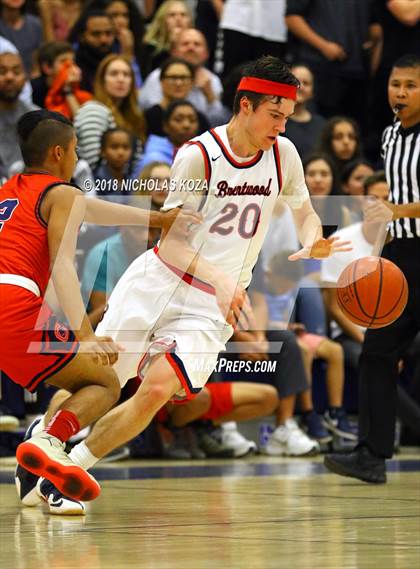 Thumbnail 2 in Crossroads vs. Brentwood School photogallery.