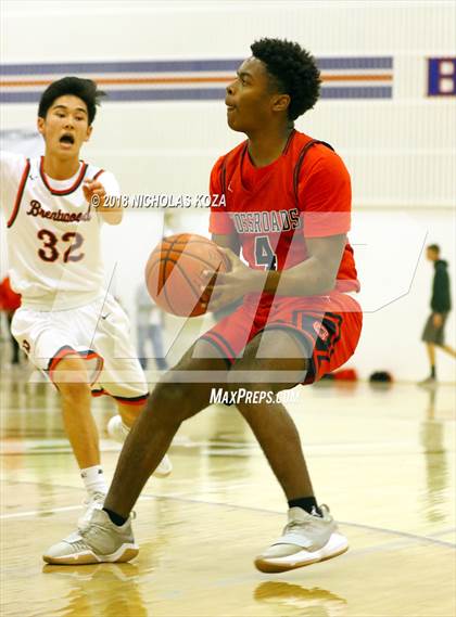 Thumbnail 1 in Crossroads vs. Brentwood School photogallery.