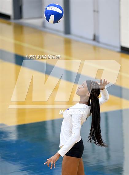 Thumbnail 1 in Crowley @ Weatherford photogallery.